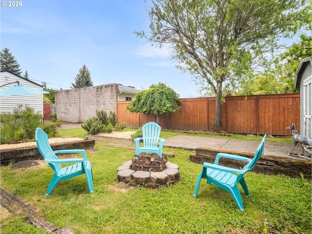 321 Se 108TH Ave, Portland, OR 97216