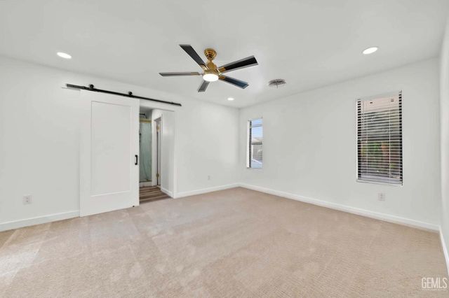 5312 Deville Court, Bakersfield, CA 93308