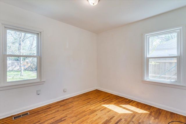 1126 S Lulu Ave, Wichita, KS 67211