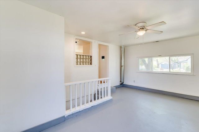 1126 S Lulu Ave, Wichita, KS 67211