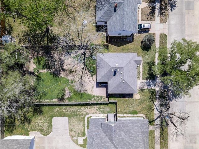 1126 S Lulu Ave, Wichita, KS 67211