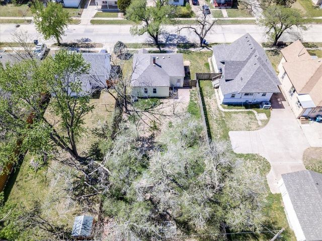 1126 S Lulu Ave, Wichita, KS 67211