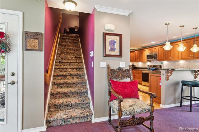 2340 Lakeview Drive, Brooklyn, MI 49230