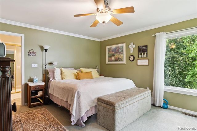 2340 Lakeview Drive, Brooklyn, MI 49230