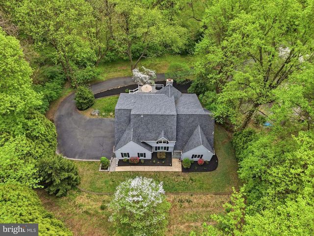 3819 MILL CREEK RD, Hockessin, DE 19707