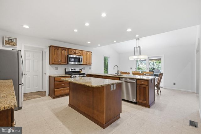 3819 MILL CREEK RD, Hockessin, DE 19707