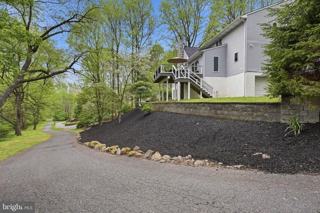 3819 MILL CREEK RD, Hockessin, DE 19707