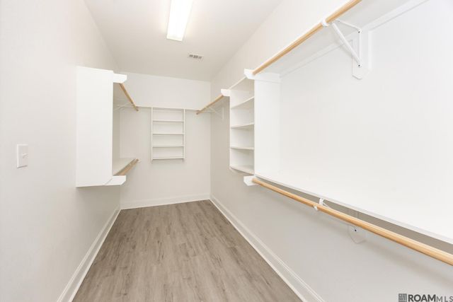 18018 River Landing Dr, Prairieville, LA 70769