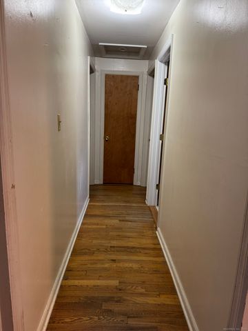 111 Harvard Street, Hartford, CT 06106