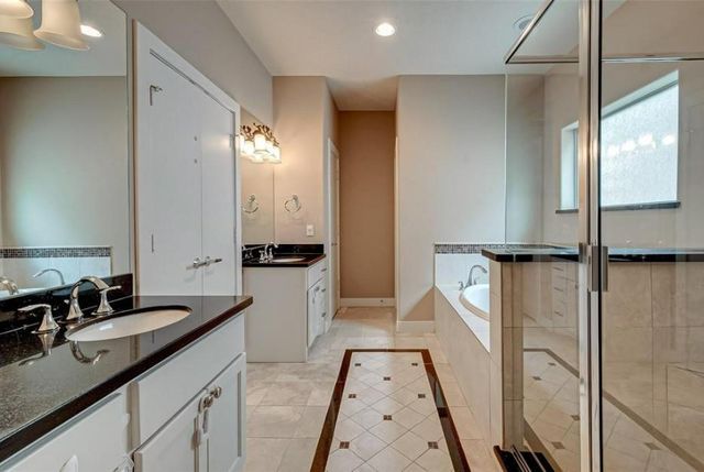 1215 Wentworth Street, Houston, TX 77004