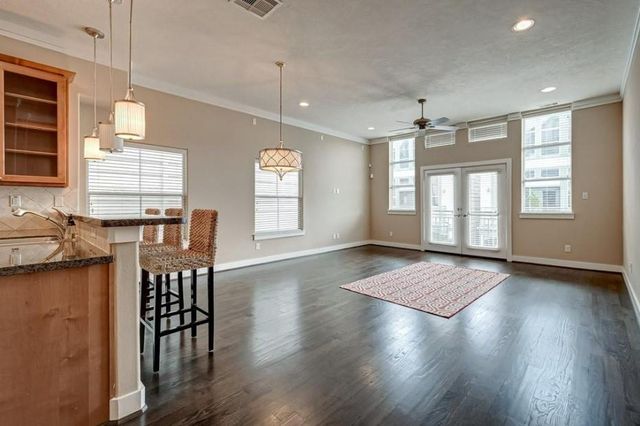 1215 Wentworth Street, Houston, TX 77004