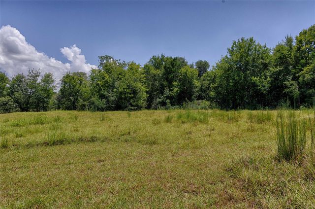 7541 Fm 609, La Grange, TX 78945