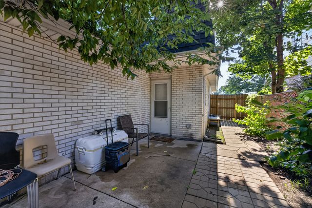 2217 Westwood Drive, Hillside, IL 60162