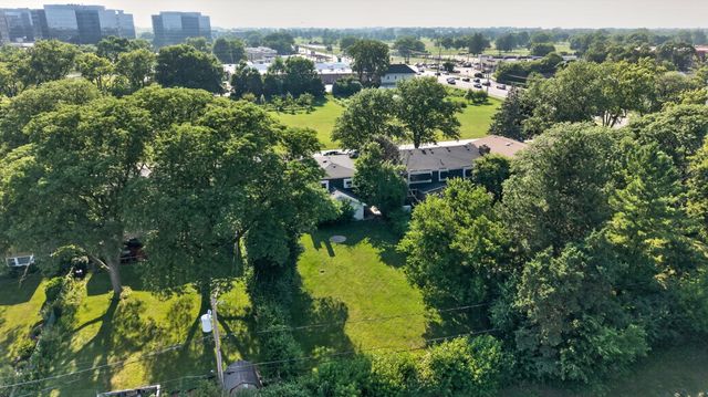 2217 Westwood Drive, Hillside, IL 60162