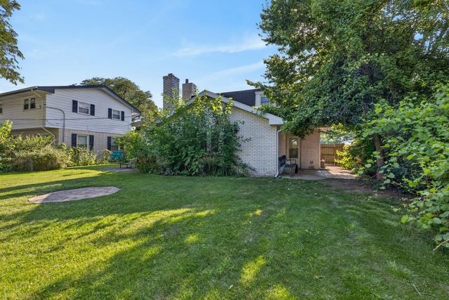 2217 Westwood Drive, Hillside, IL 60162