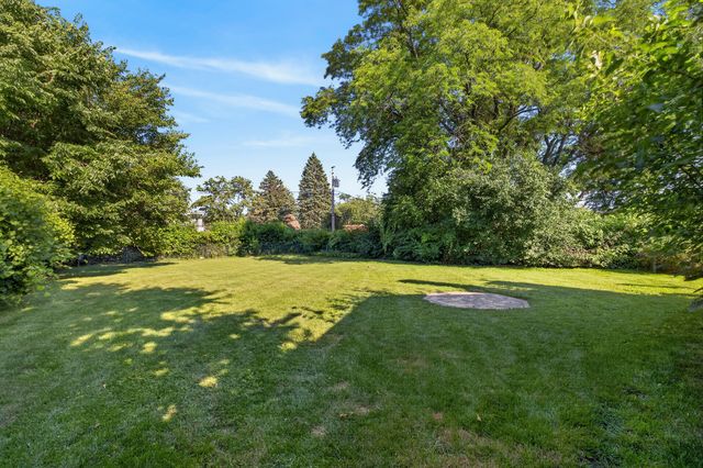 2217 Westwood Drive, Hillside, IL 60162
