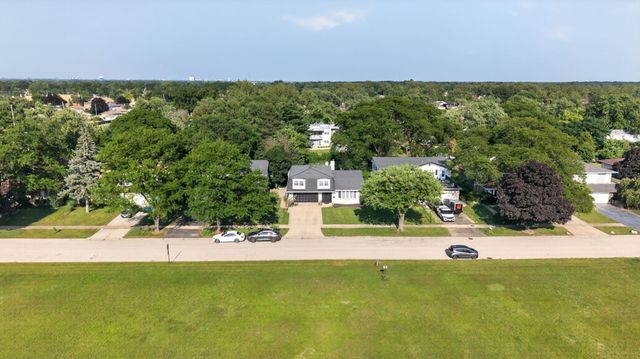 2217 Westwood Drive, Hillside, IL 60162