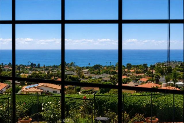 28917 Scotsview Drive, Rancho Palos Verdes, CA 90275
