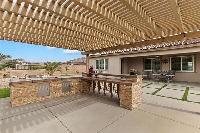 58179 Aragon Way, La Quinta, CA 92253