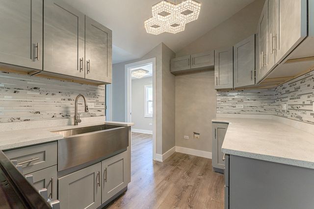 2330 121st Street, Blue Island, IL 60406