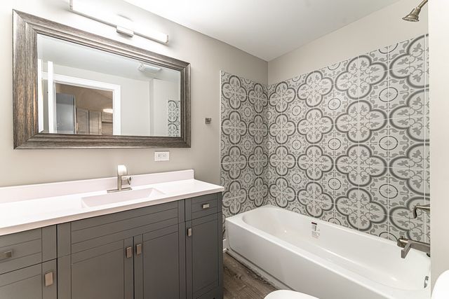 2330 121st Street, Blue Island, IL 60406