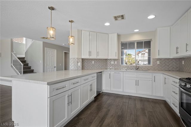 9533 Chanticleer Court, Las Vegas, NV 89129