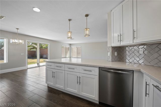 9533 Chanticleer Court, Las Vegas, NV 89129