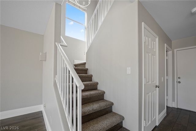 9533 Chanticleer Court, Las Vegas, NV 89129