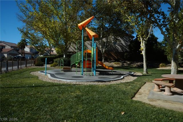 9533 Chanticleer Court, Las Vegas, NV 89129