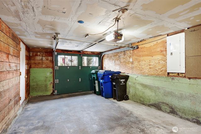 809 NW 58th Street, Seattle, WA 98107