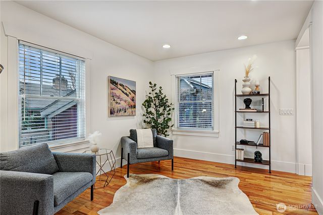 809 NW 58th Street, Seattle, WA 98107