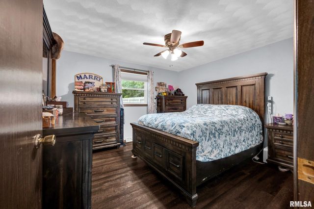 106 DUEVER Lane, East Peoria, IL 61611