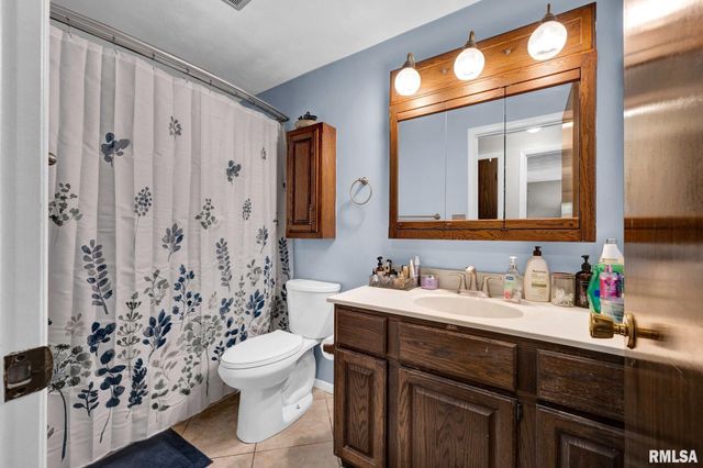 106 DUEVER Lane, East Peoria, IL 61611