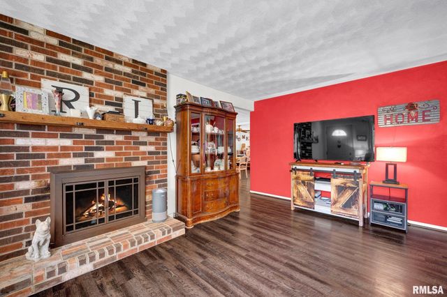 106 DUEVER Lane, East Peoria, IL 61611