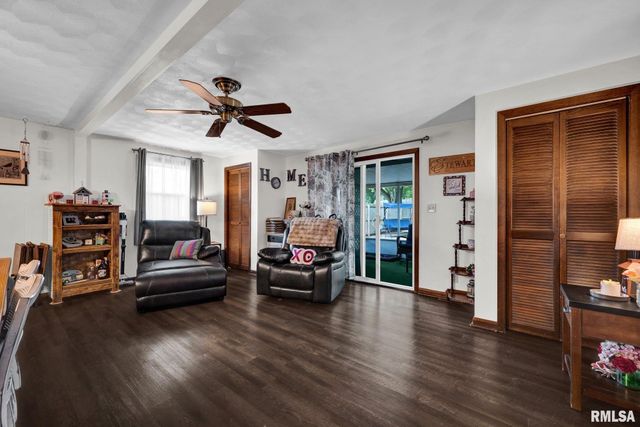 106 DUEVER Lane, East Peoria, IL 61611