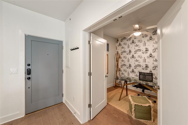 908 NUECES ST 37, Austin, TX 78701