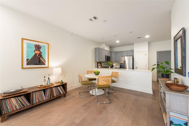 908 NUECES ST 37, Austin, TX 78701