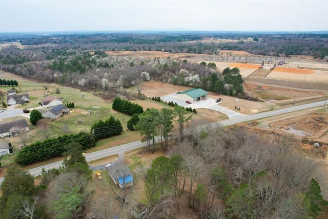 542 New Cut Meadows Road, Inman, SC 29349