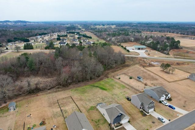 542 New Cut Meadows Road, Inman, SC 29349