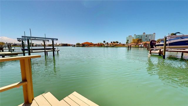 6380 3RD PALM POINT, St Pete Beach, FL 33706