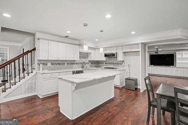 3140 Jackson Creek Drive, Stockbridge, GA 30281