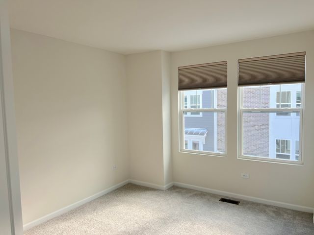 6257 Sandbelt Drive 6257, Woodridge, IL 60517