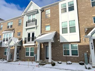 6257 Sandbelt Drive 6257, Woodridge, IL 60517