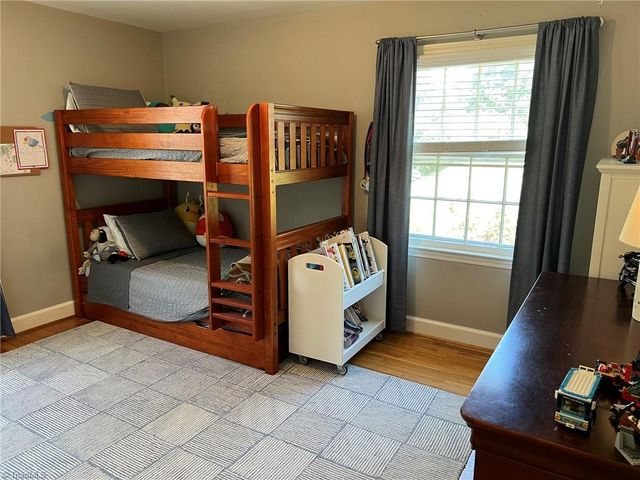 840 Camelot Court, Winston-salem, NC 27106