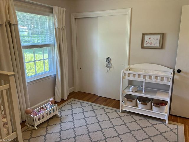 840 Camelot Court, Winston-salem, NC 27106