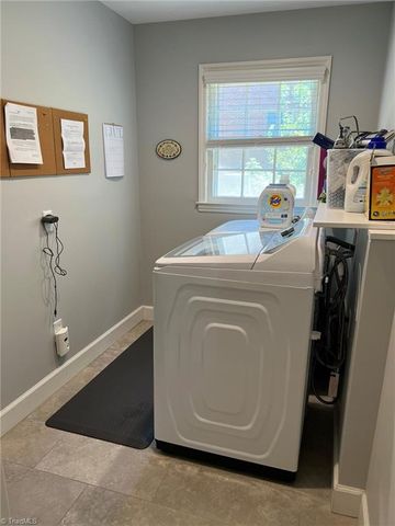840 Camelot Court, Winston-salem, NC 27106