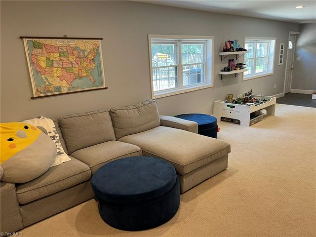 840 Camelot Court, Winston-salem, NC 27106