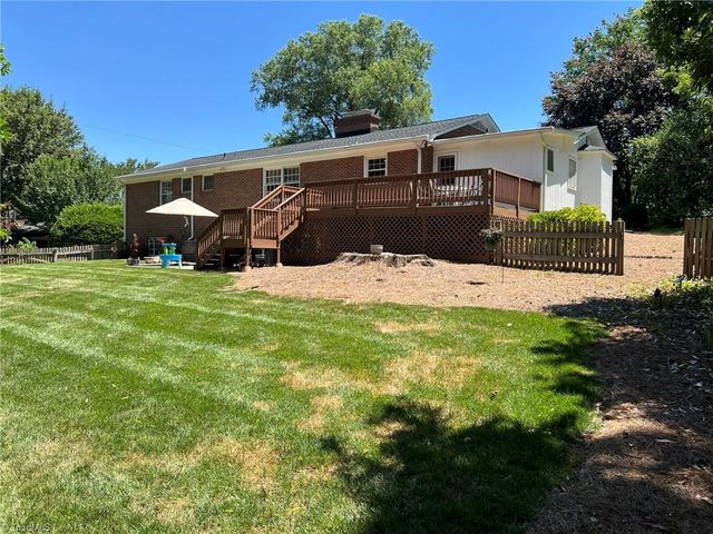 840 Camelot Court, Winston-salem, NC 27106