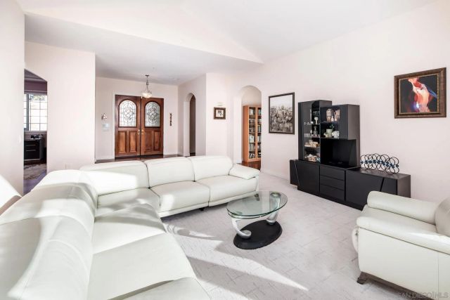 2635 Vista de Palomar, Fallbrook, CA 92028