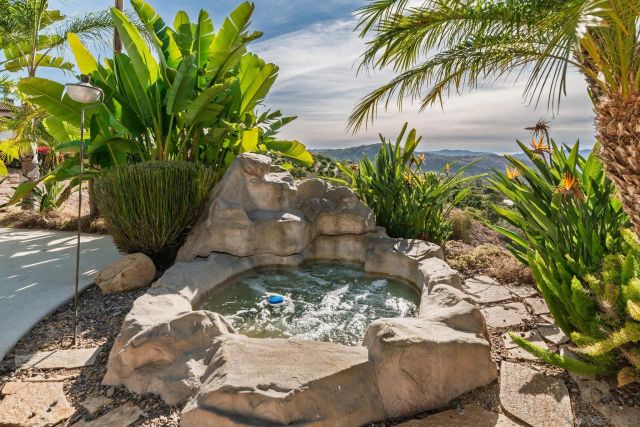 2635 Vista de Palomar, Fallbrook, CA 92028